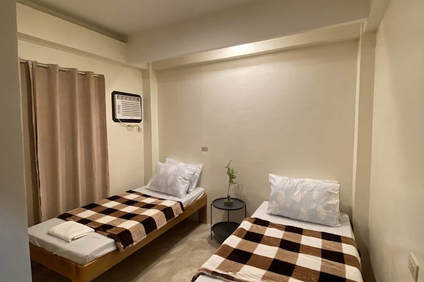 Wifi gratis y ropa de cama