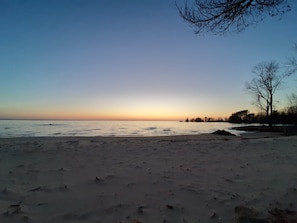 Sun-loungers, beach towels