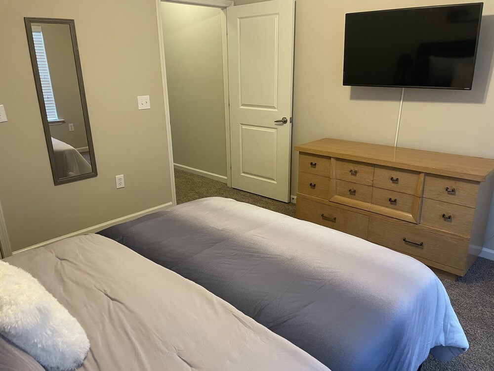 Madison Retreat Townhouse Madison Vrbo