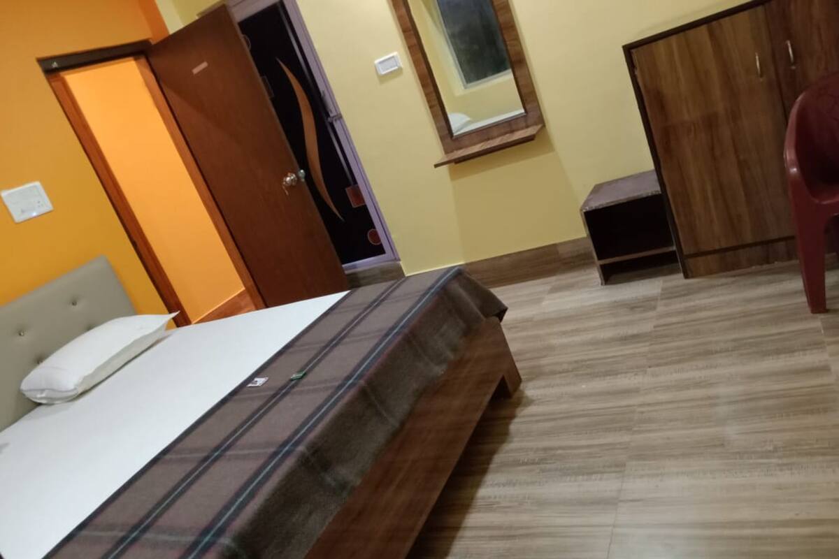 Egyptian cotton sheets, premium bedding, down duvets, memory-foam beds
