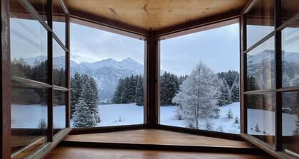 Ski-in -Ski-out Chalet Crestas for 12 persons- Lenzerheide