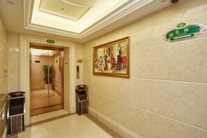 Interior - Vienna Hotel (Shanghai)