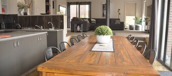 ShaiBeau - Specialising in Large families/groups