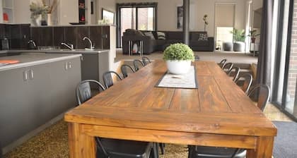 ShaiBeau - Specialising in Large families/groups