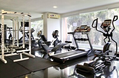 Be right in the action of Ekkamai/Thonglor with affordable price
