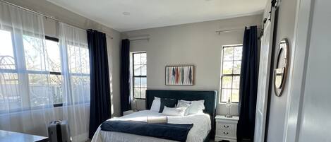 1 bedroom, desk, iron/ironing board, free WiFi