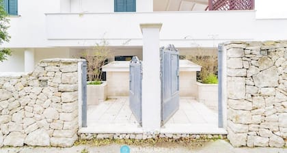 APHRODITE FLAT - BEAR TOWER