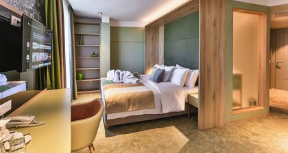Carine Hotel Centar