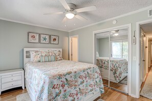 2 soverom, strykejern/-brett, wi-fi og sengetøy