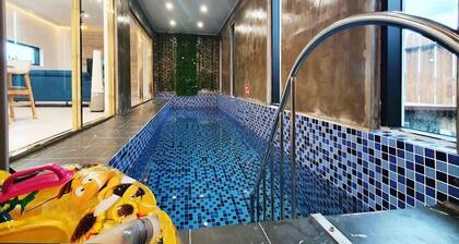 Raon Pool Villa