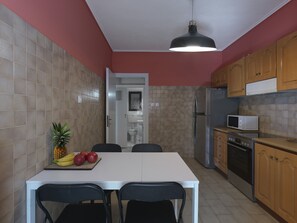 Dining - Kotopouli 14 2 bd apt close to children's hospital (Zografou)