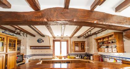 Villa Doraletxe by Urdaibai Rentals