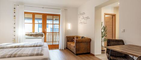 1 soverom, internettilgang og sengetøy