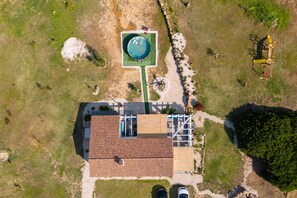 Exterior - Holiday Home "Villa S'ena e Su Juncu" with Mountain View, Pool & Wi-Fi (loculi)