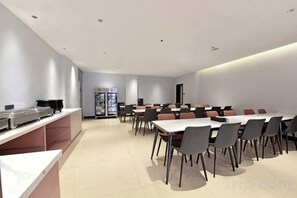 Dining - Xincai Hotel (Nanning Chaoyang Square Railway Station Subway Station Store) (Nanning)