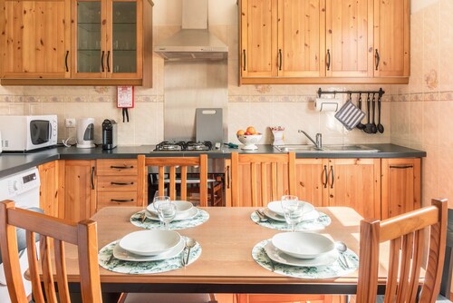 'Casa Da Olides' with Mountain View, Balcony and Wi-Fi