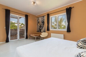 6 camere, ferro/asse da stiro, Wi-Fi gratuito, lenzuola