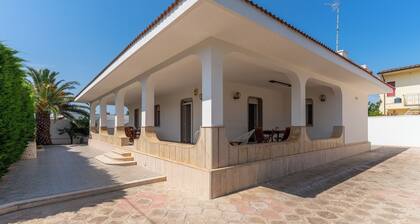 Villa 'Di Chiara' mit privater Terrasse