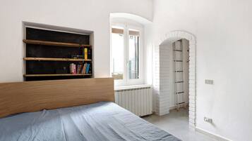 1 室のベッドルーム、WiFi (無料)、ベッドシーツ