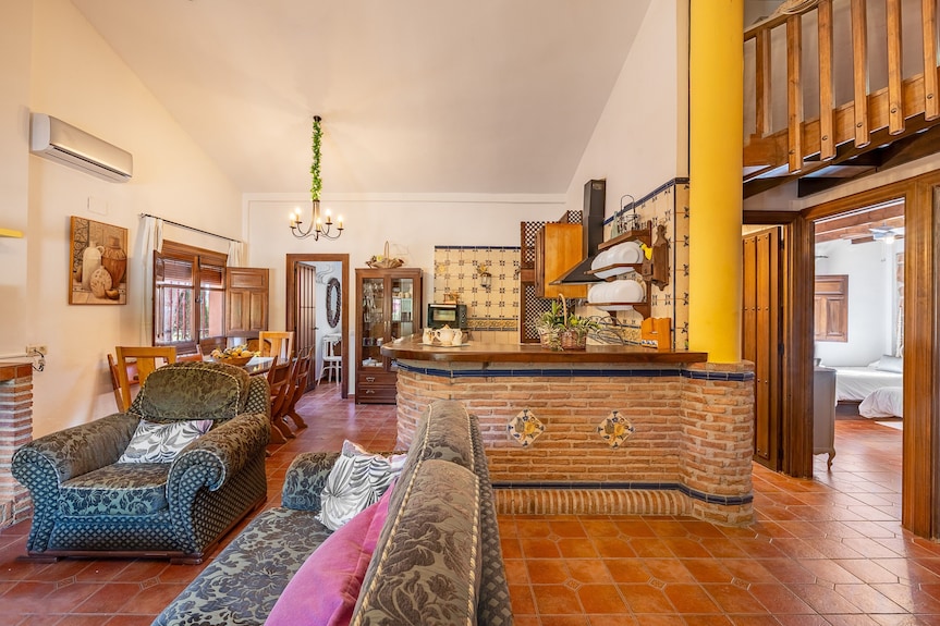 Maison De Vacances "A Pie De Sierra Nigüelas" Avec Vue Sur Les Montagnes, Piscine Privée & Wi-fi - Lanjarón