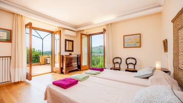 5 soveværelser, strygejern/strygebræt, gratis Wi-Fi, sengetøj