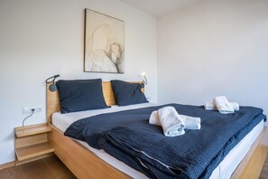 1 bedroom, free WiFi, bed sheets
