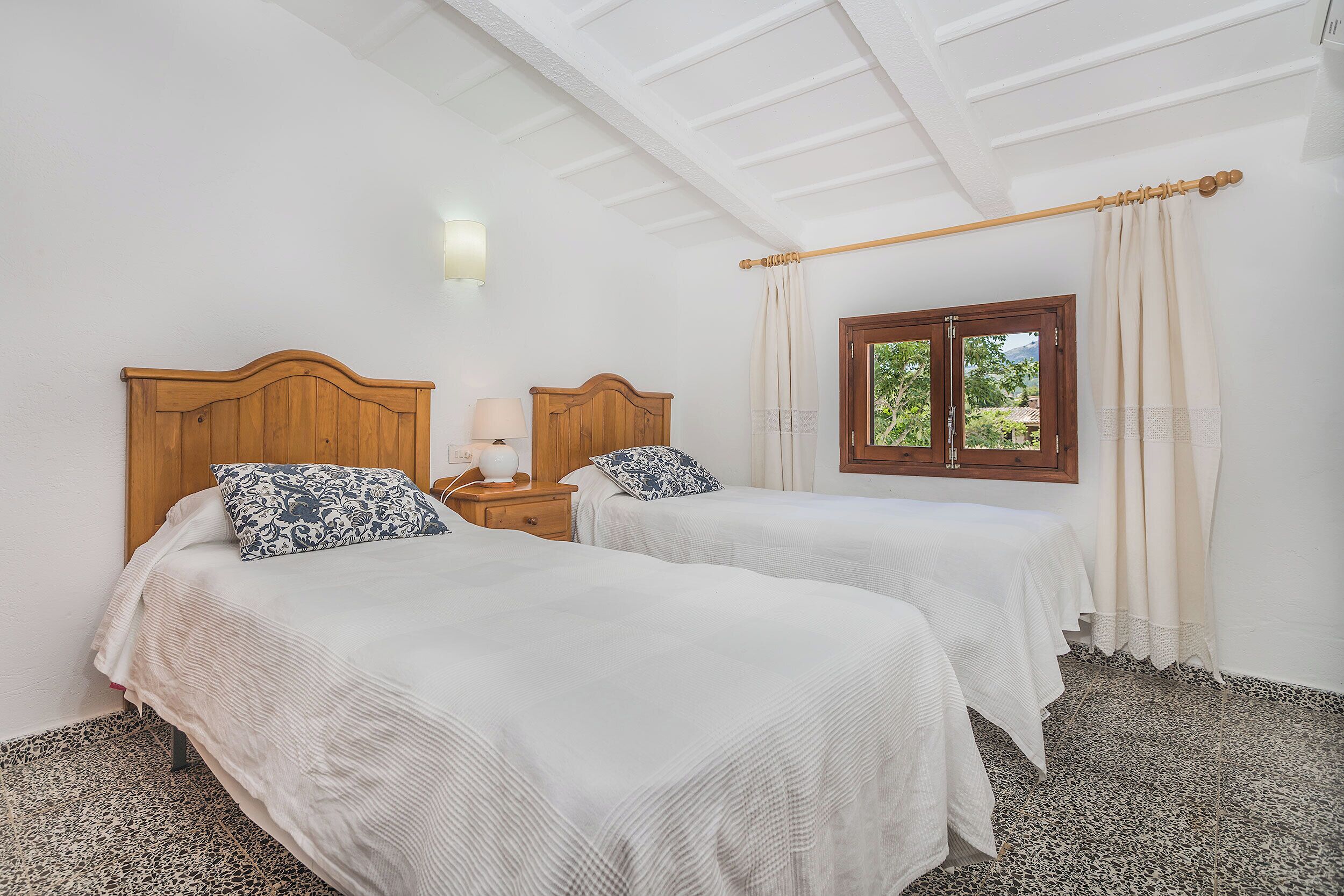 2 habitaciones, wifi gratis y ropa de cama 