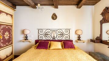 1 bedroom, iron/ironing board, bed sheets, wheelchair access