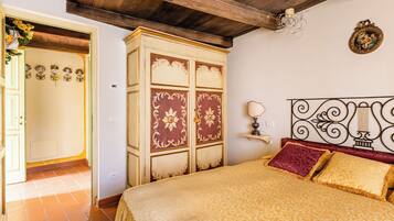 1 chambre, fer et planche Ă repasser, draps fournis