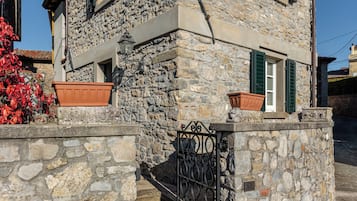 AuĂendetails