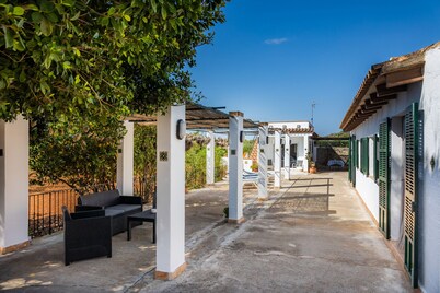 Country House "Sa Casa Des Pintor Miquel Vives 213" with Private Pool, 2 Terraces & Wi-Fi