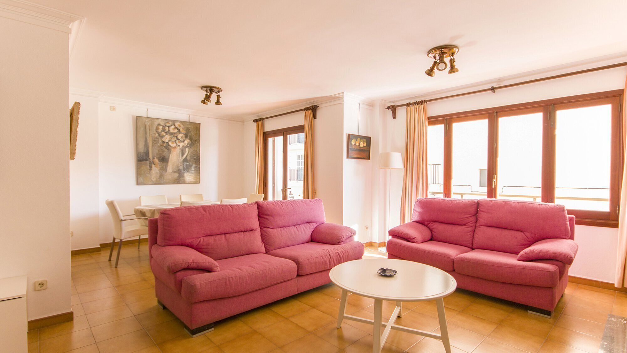 Een televisie en een dvd-speler