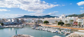 Apartment 'Vives Ref 9002' with Sea View, Wi-Fi and Air Conditioning