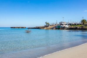 Vlak bij het strand