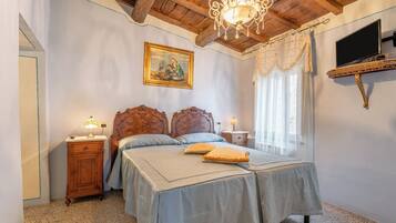 3 chambres, fer et planche Ă repasser, Wi-Fi, draps fournis