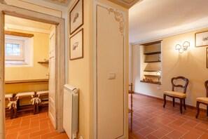 Interior - Holiday Apartment "Grillo Rosso 8" with Private Garden and Fireplace (Molazzana)