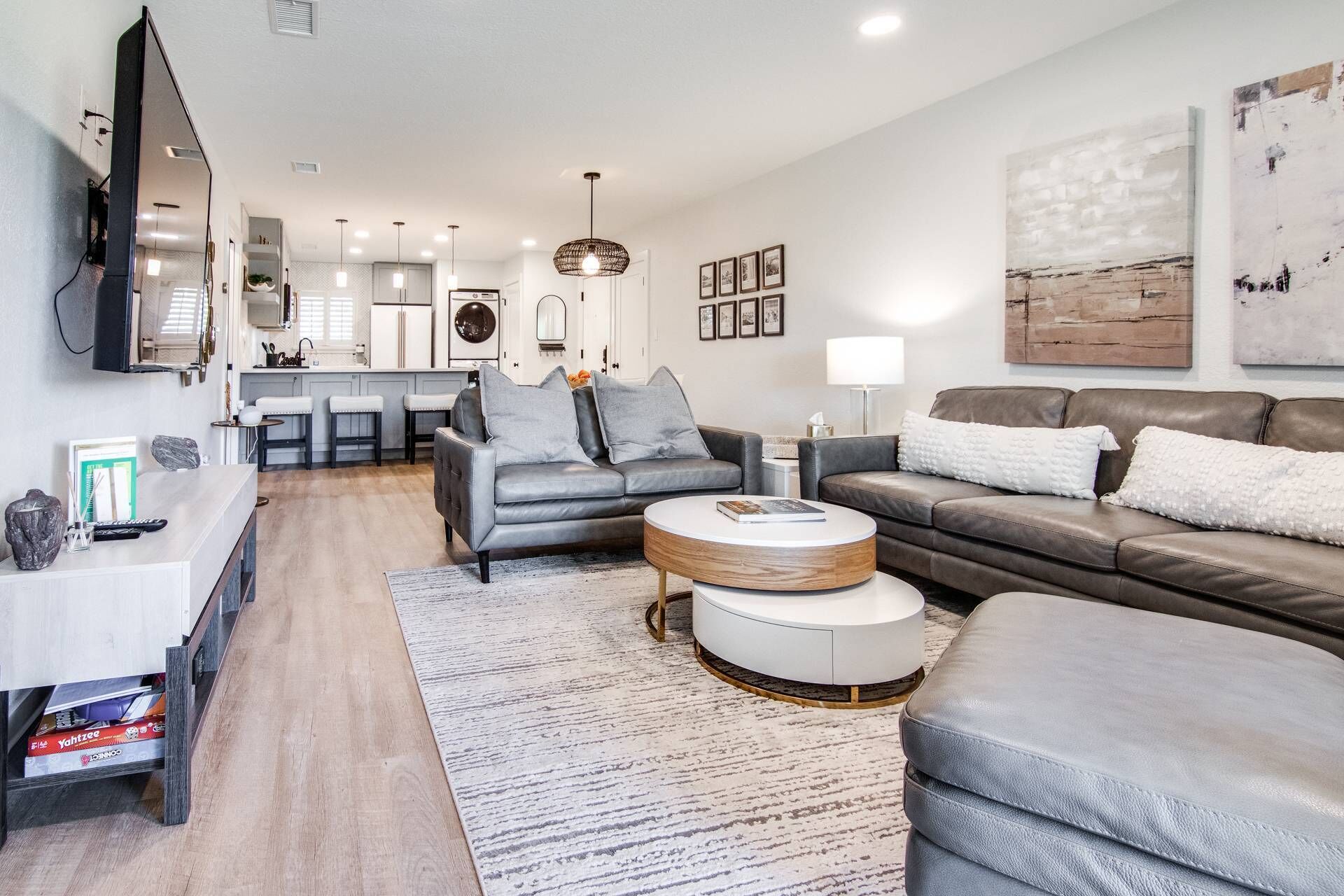 Designer Condo | Golf & Lake Views | 2br, Sleeps 5 | Optional Saddlebrook Resort Amenities - Wesley Chapel, FL