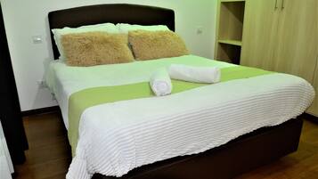 1 bedroom, WiFi, bed sheets