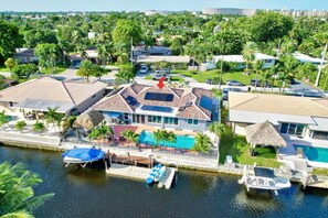 Exterior - Casa by The Cove - 3/2 + Office - Intracoastal Front w/ Heated Pool and Spa (Deerfield Beach)