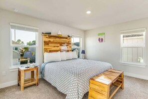 4 bedrooms, free WiFi, bed sheets