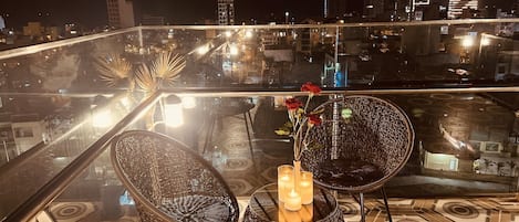 Indoor pool, open 5:30 AM to 9:00 PM, free cabanas, sun loungers