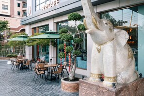 Front of property - Laike Hotel (Bangkok)