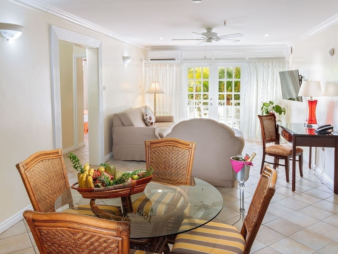 Affordability Meets Comfort! Outdoor Pool, Kitchen, Near Treasure Bay Casino! - Sainte-Lucie
