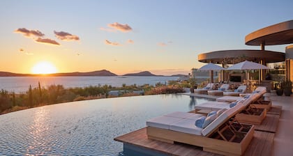 Mandarin Oriental, Costa Navarino