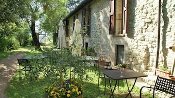 Ristorazione all'aperto