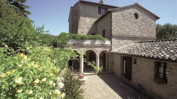 Esterni