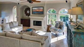 Smart-TV, DVD-Player, Tischtennisplatte, BĂŒcher