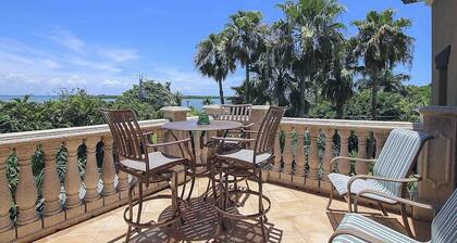 Sandcastle Captiva luxurious, 2 minutes from beach, private pool, bay views