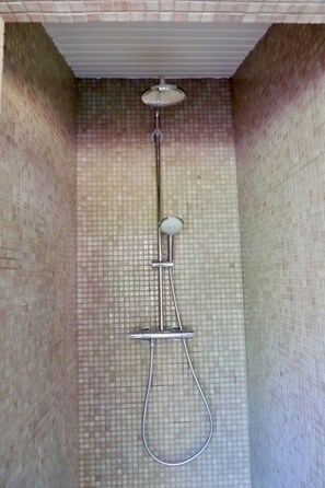 Ducha y toallas