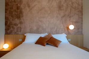 1 quarto, escrivaninha, Wi-Fi de cortesia, roupa de cama